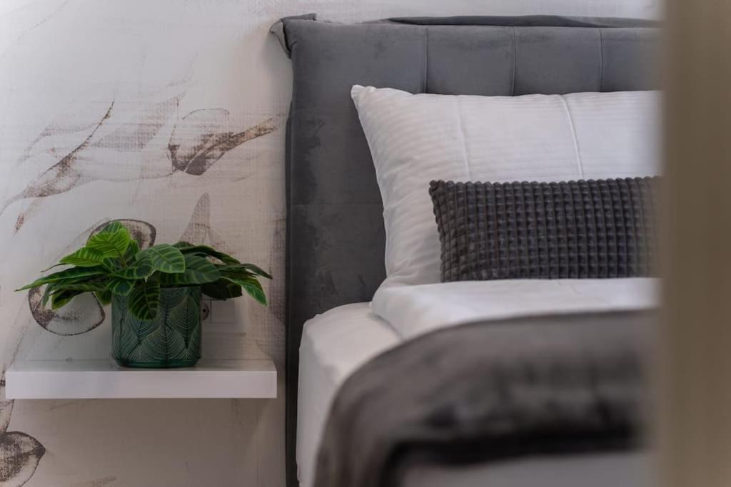 Capsula Luxury Apartment Umag Luaran gambar
