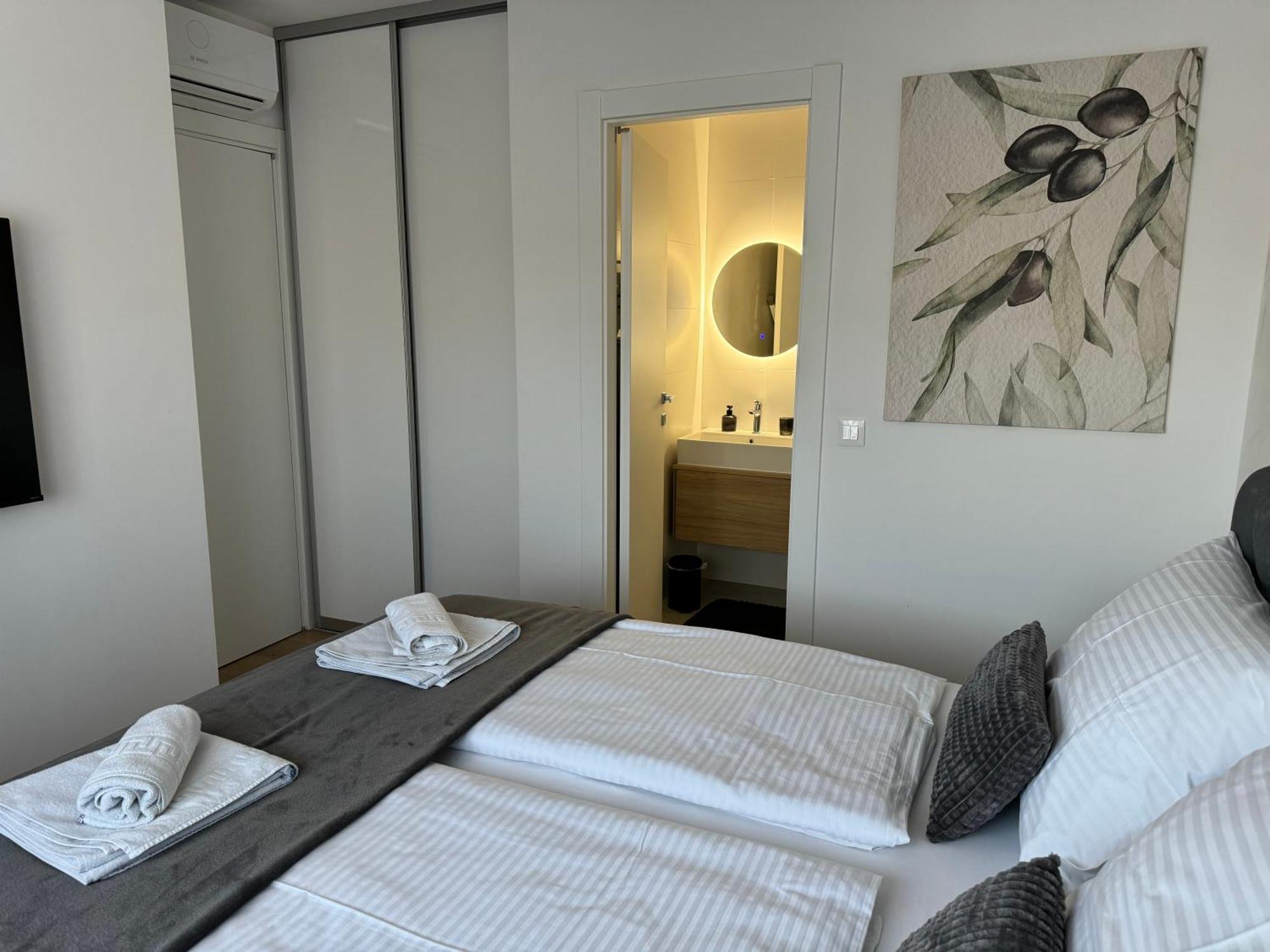 Capsula Luxury Apartment Umag Luaran gambar